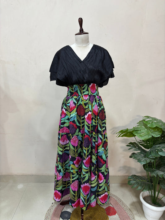 Black V-Neck Floral Midi Dress