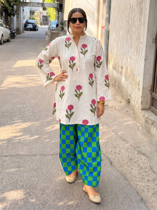 Ishani Floral & Blue Check Farshi Salwar
