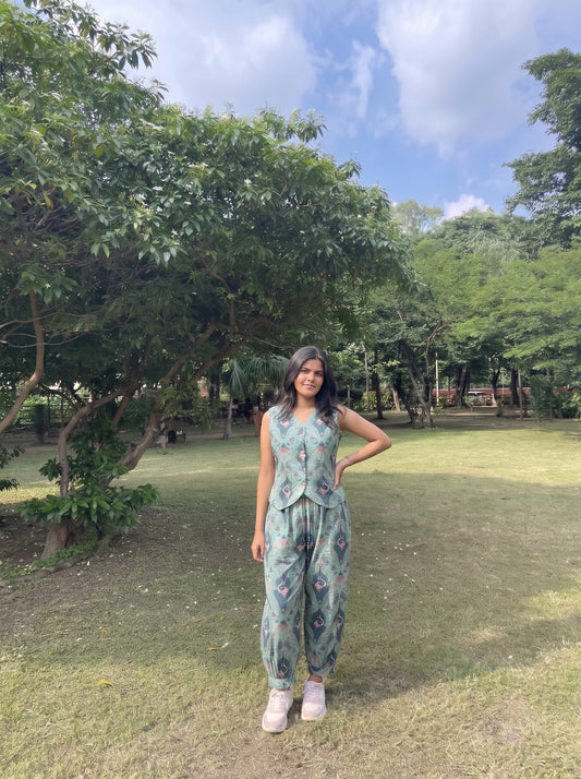 Green Flamingo Printed Balloon Pant Set